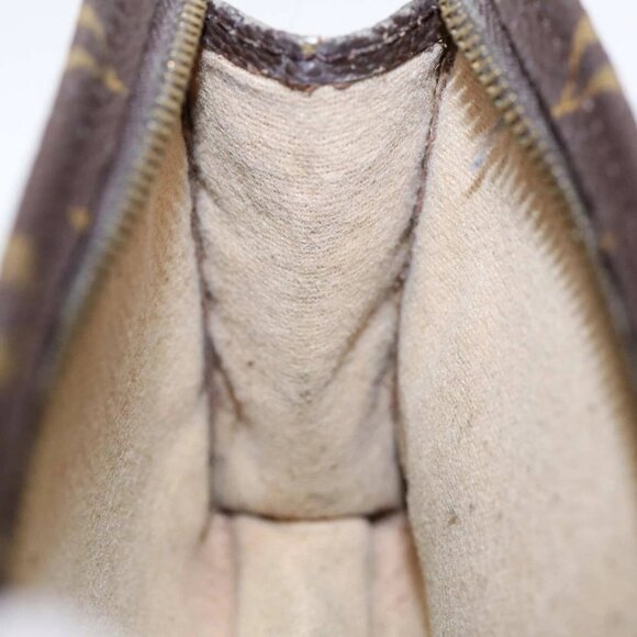 LOUIS VUITTON Monogram Poche Toilette 15 Pouch - Picture 13 of 16